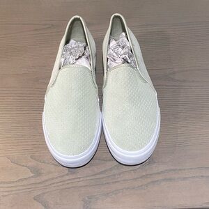 KEDS WH62522 SNEAKER DOUBLE DECKER PERF SUEDE SAGE Mint Green Dream Foam